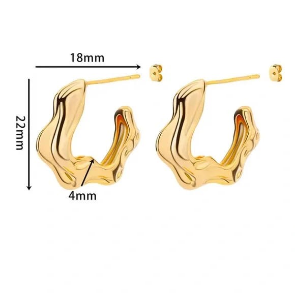 Zara 18k Gold Color Plated Wave Design Gold Hoop Earrings - Picture 5 of 9